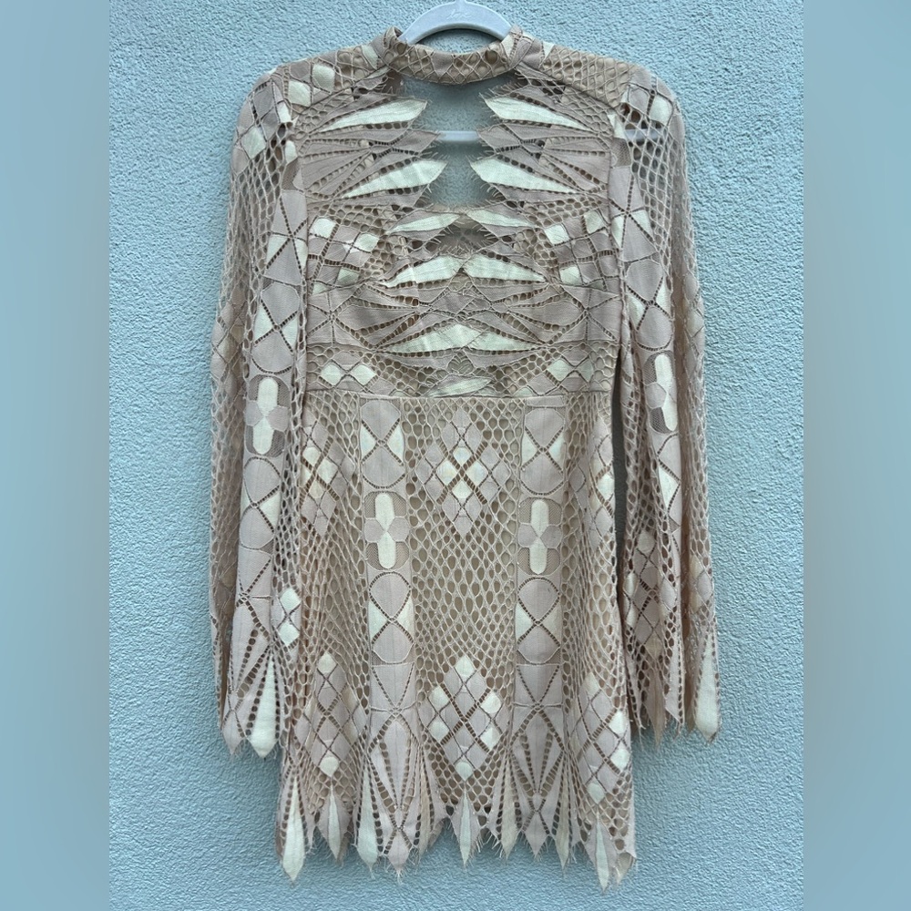 Free People Size 0 blush and ivory dress